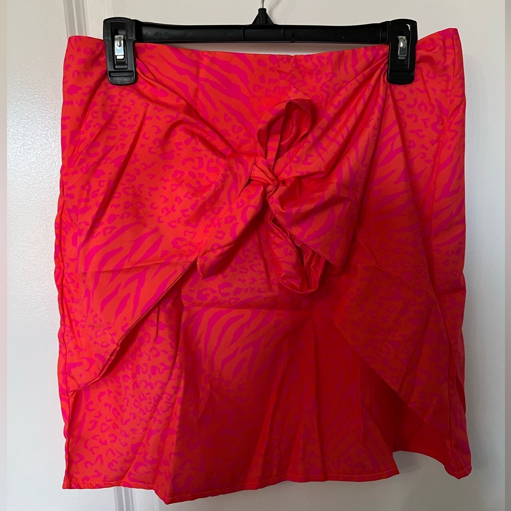 Wrap tie skirt